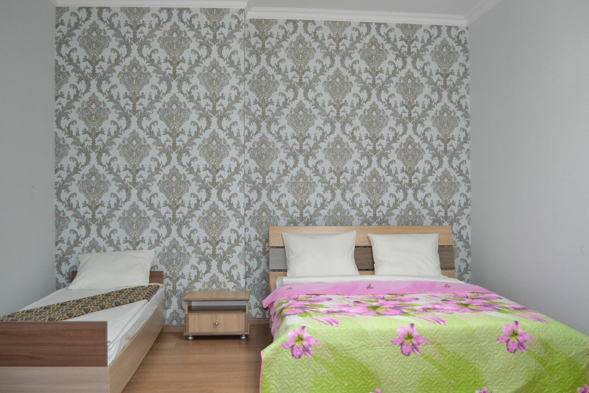 Hotel Alash Астана Екстер'єр фото
